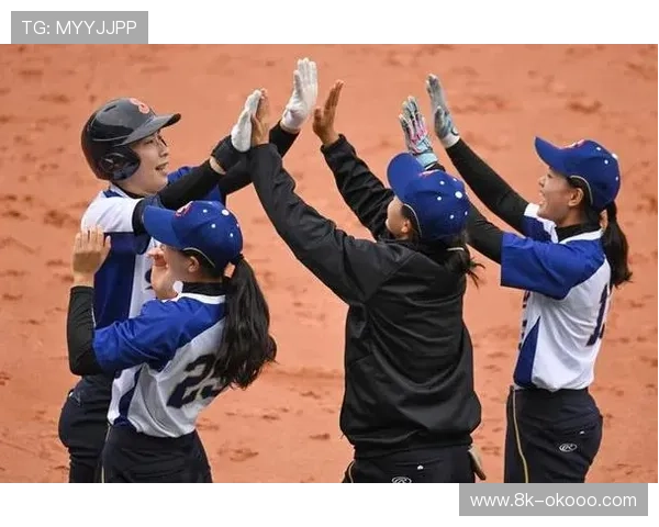 四川队铜牌战关键本垒打奠定胜局，广东队主场屈居第四